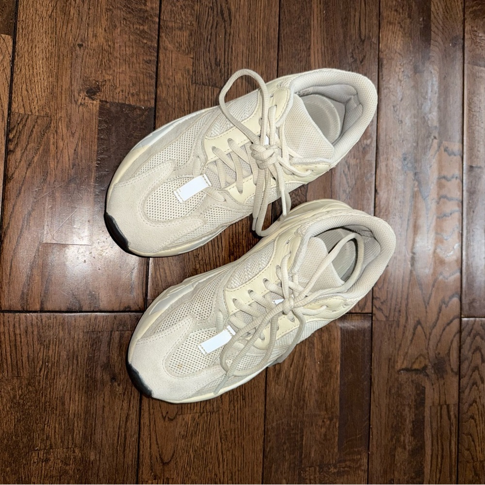 Men's Cream Sneakers